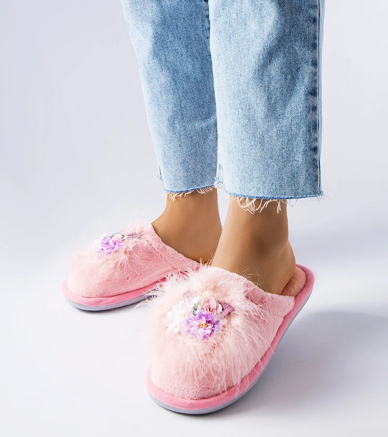 Ružové teplé papuče s kvetmi Moly
