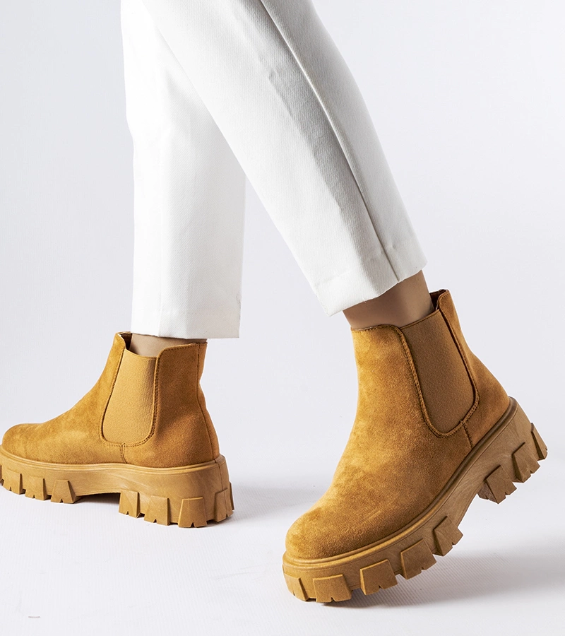 Dámske topánky Mooca svetlohnedej farby