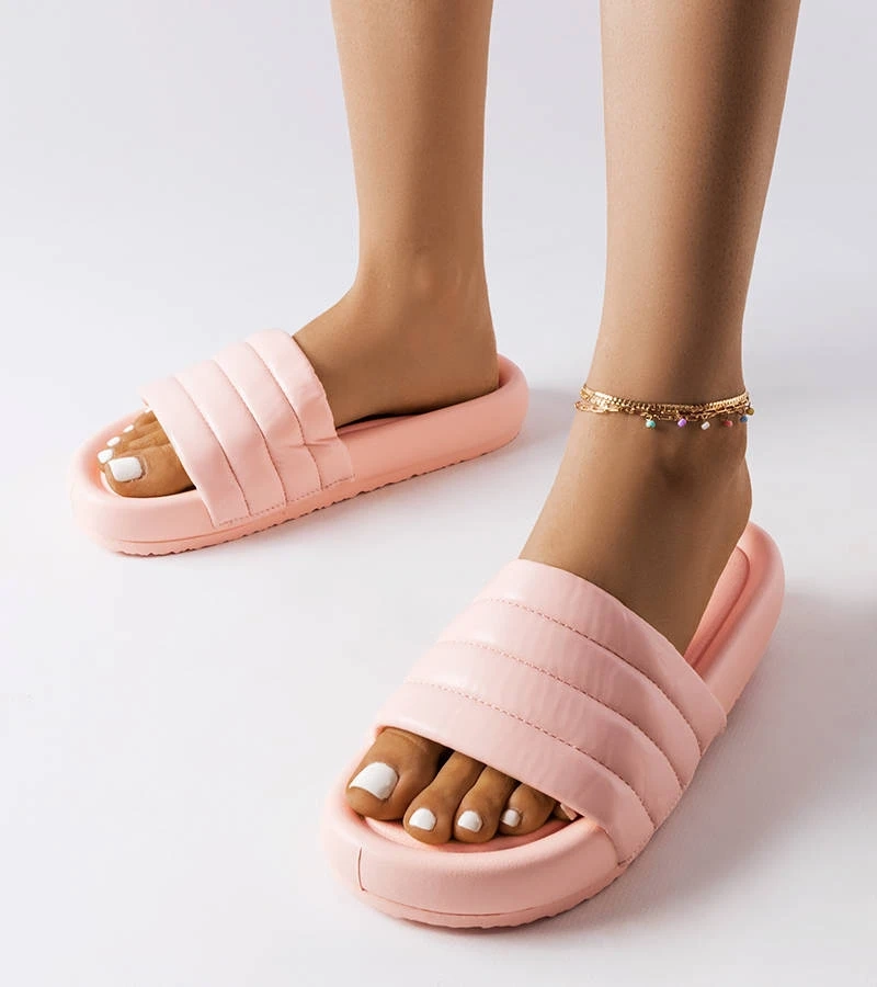 Ružové prešívané zdobené žabky Dorene