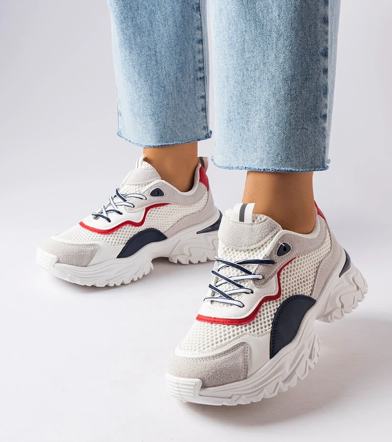 Biele tenisky s viditeľným dezénom Rosita