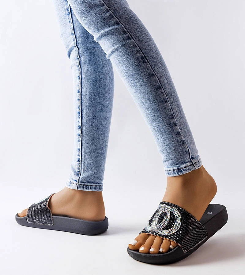 Čierne žabky zdobené zirkónmi Glendale