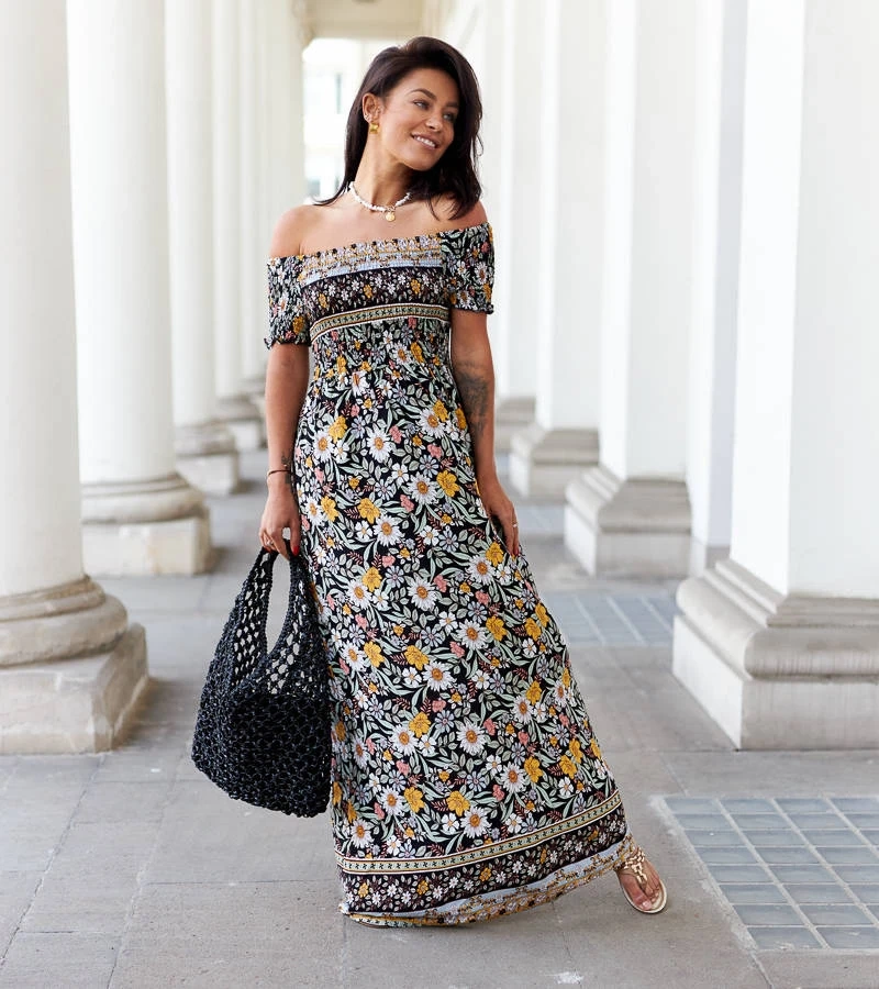 Čierne vzorované šaty Delfino