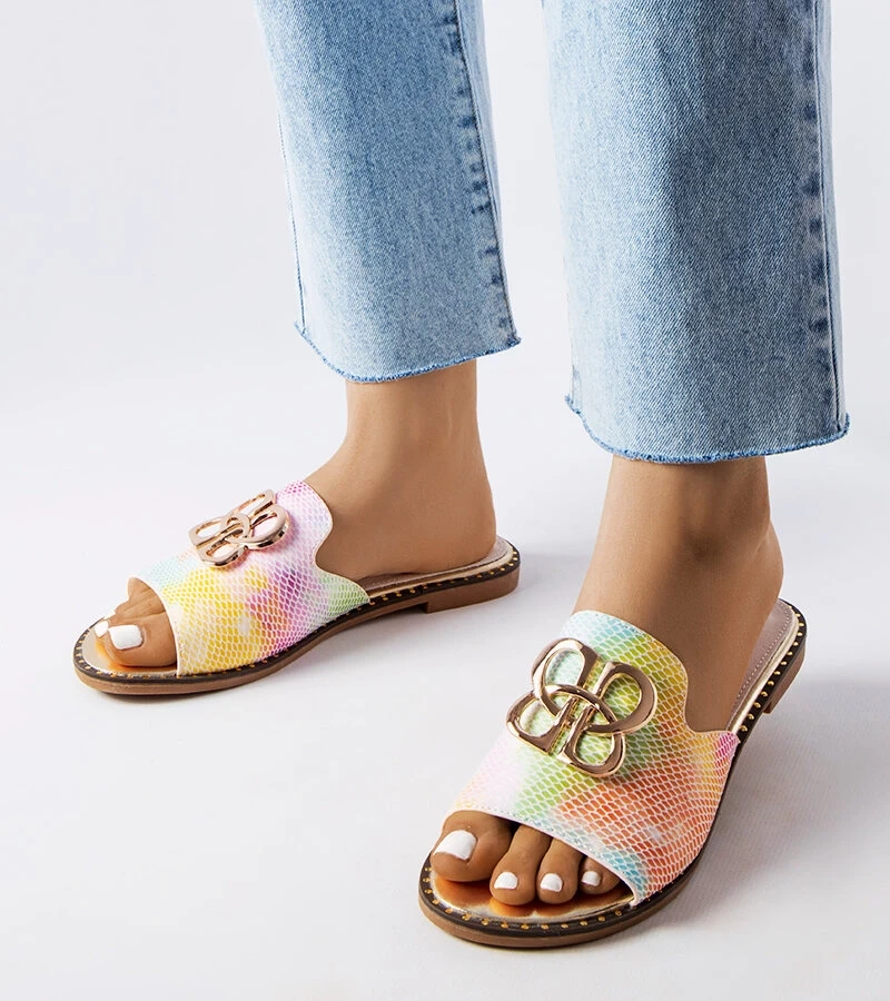 Dúhové šľapky s prackou Lea