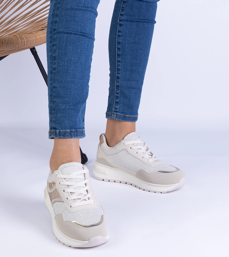 Béžové tenisky zdobené brokátom a kamienkami Savina