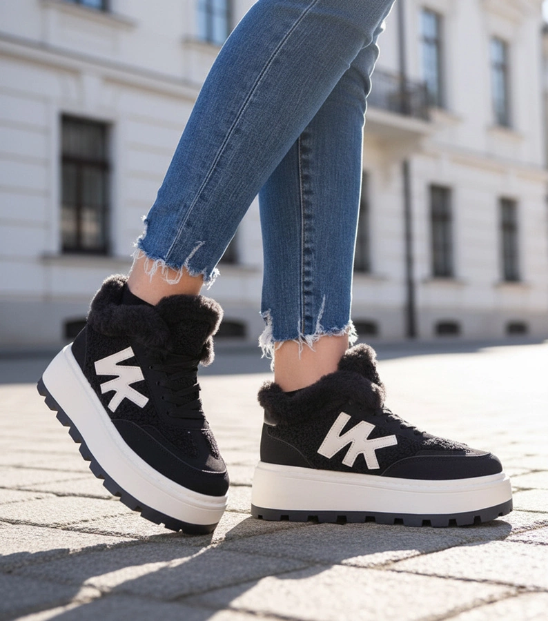 Čierne zateplené tenisky s kožušinkou Nicha