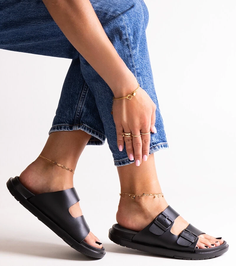 Čierne šľapky Big Star NN274A750