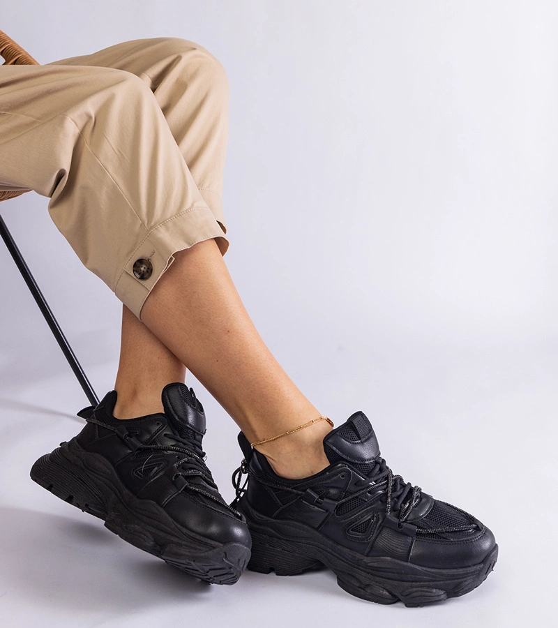 Čierne športové tenisky dámske Ivett