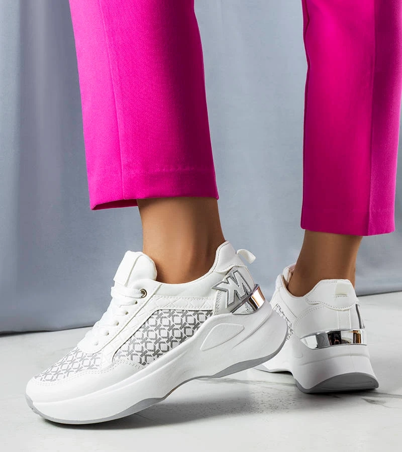 Biele tenisky Margie s monogramom