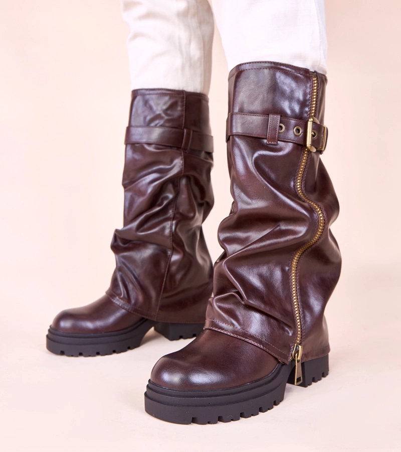 Hnedé čižmy s vyhrnutou sárou Ettera