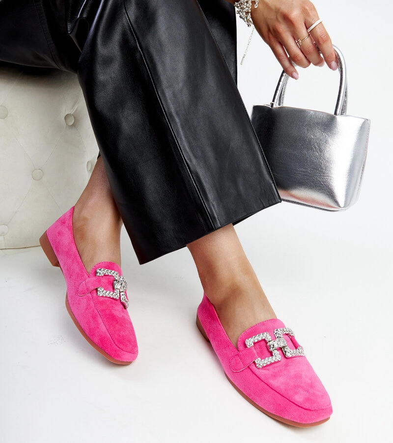 Ružové mokasíny zdobené zirkónmi od Sanny