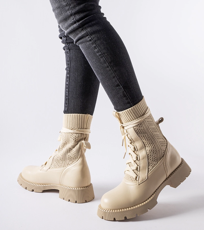 Beige čipkované ponožkové čižmy Portico