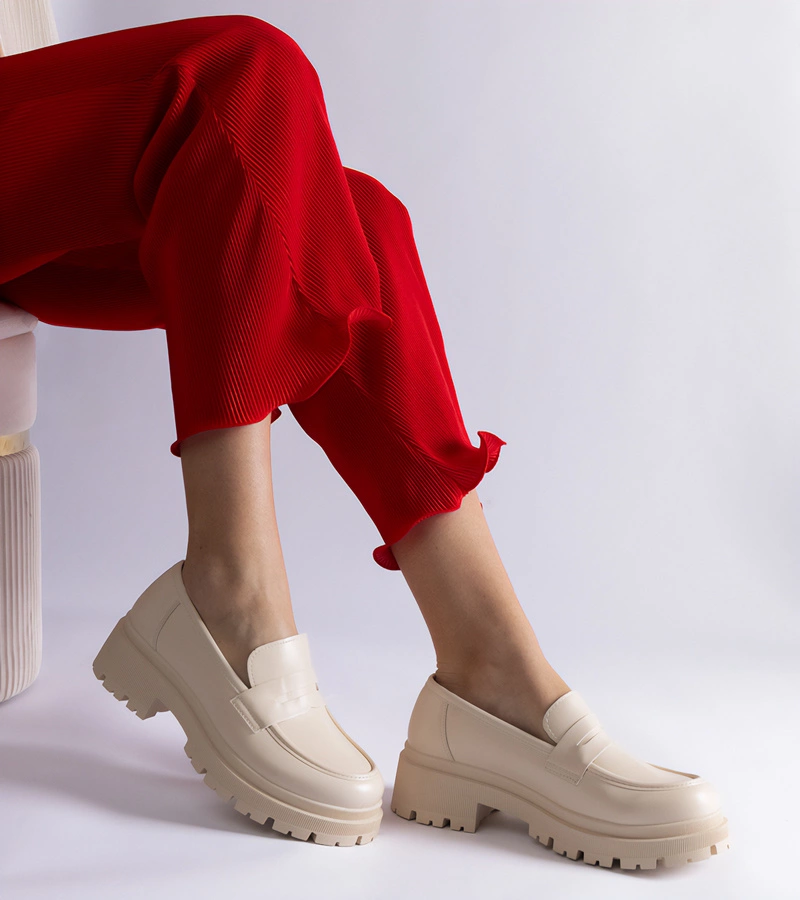 Béžové mokasíny z eko kože Fiorenza