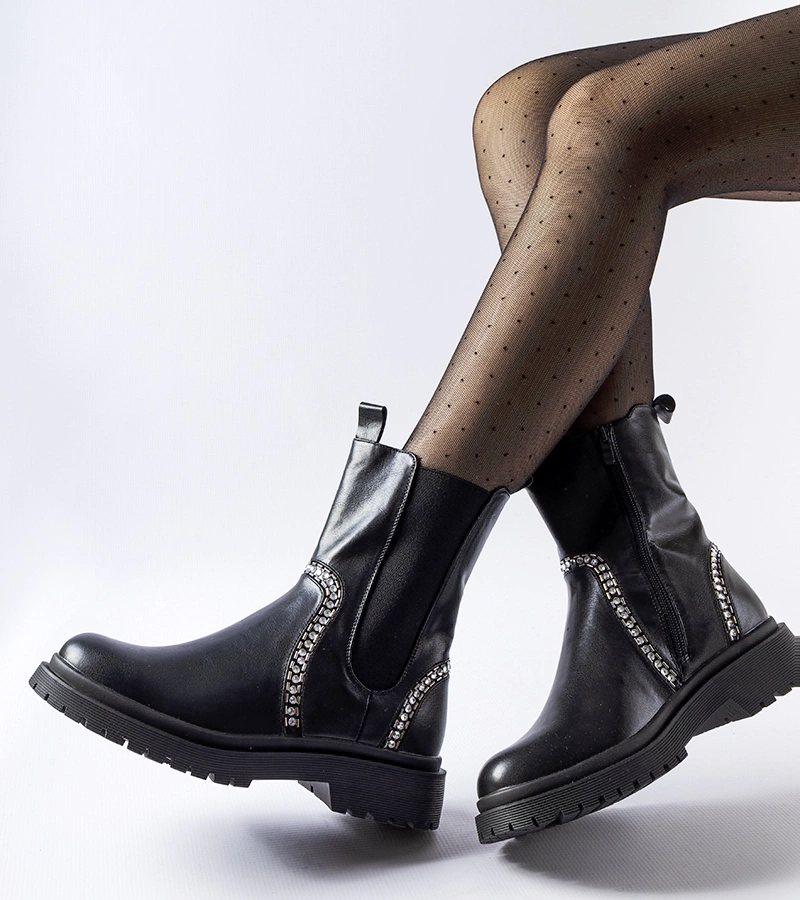 Čierne čižmy zdobené zirkónmi Anastasio