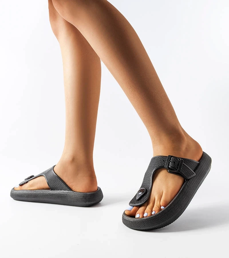 Moretti čierne žabky na platforme