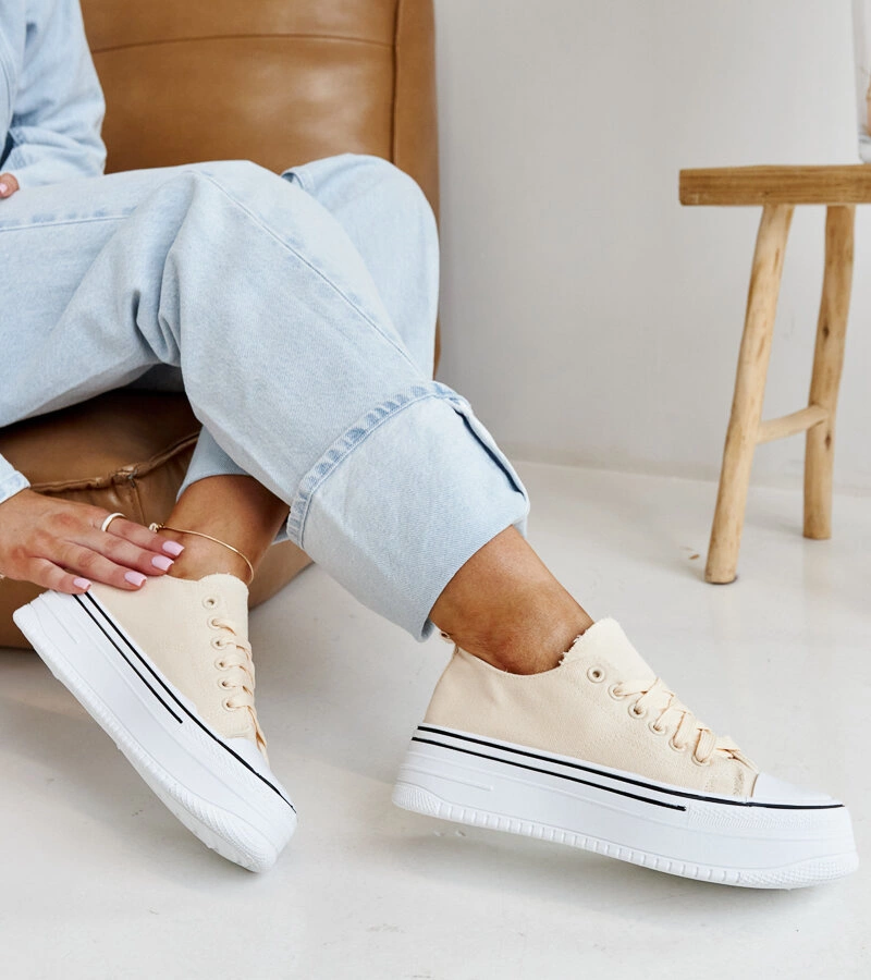 Svetlo béžové tenisky na hrubom podpätku Bahira