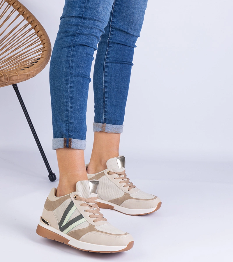 Béžové dámske tenisky na skrytom klinovom podpätku Ninella