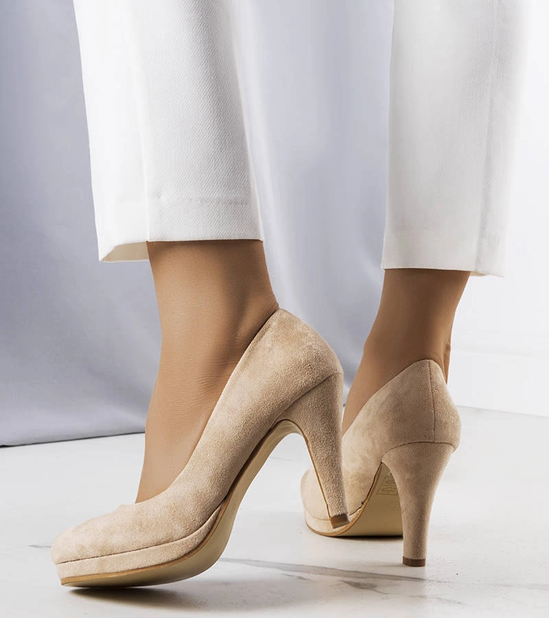 Béžové lodičky na podpätku Trofi