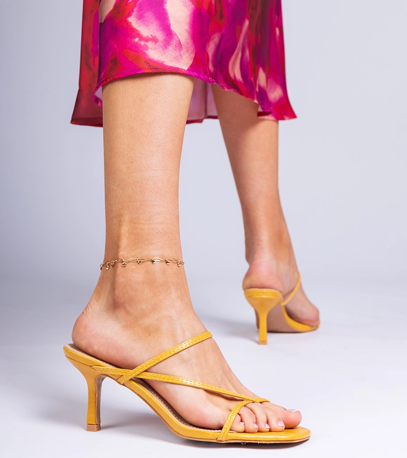 Žlté elegantné šľapky na ihličke Kapilon
