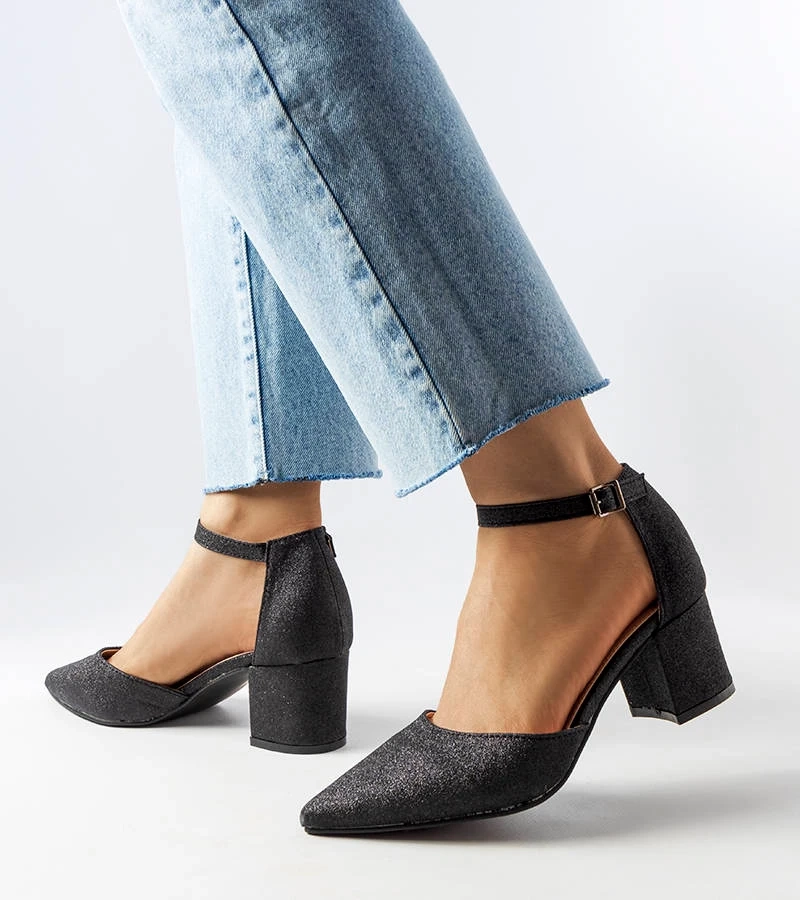 Čierne lodičky Sttele s nízkym podpätkom