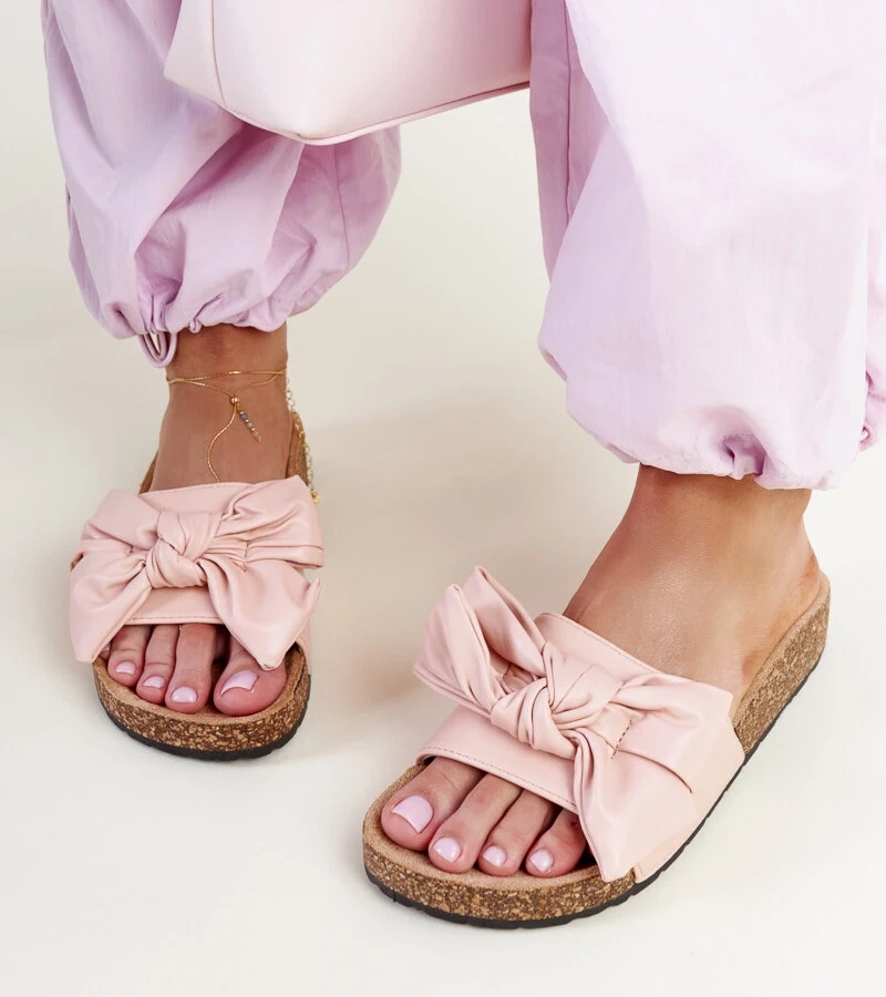 Ružové papuče na korkovej podrážke s mašľou Petresa