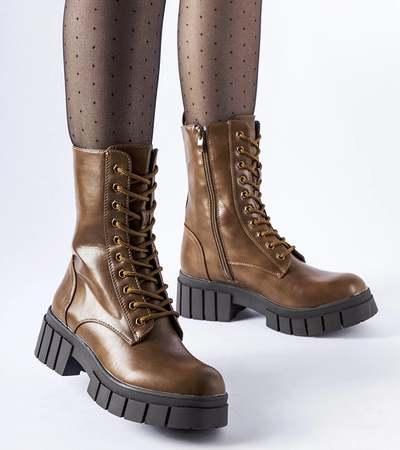 Hnedé klasické workery Pedraza