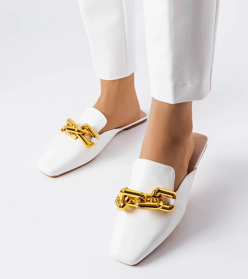 Žabky s reťazou White Hickory