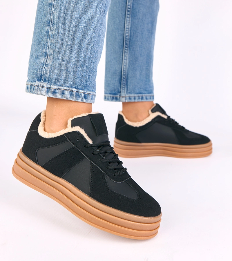 Čierne zateplené tenisky s kožušinkou Kelsi