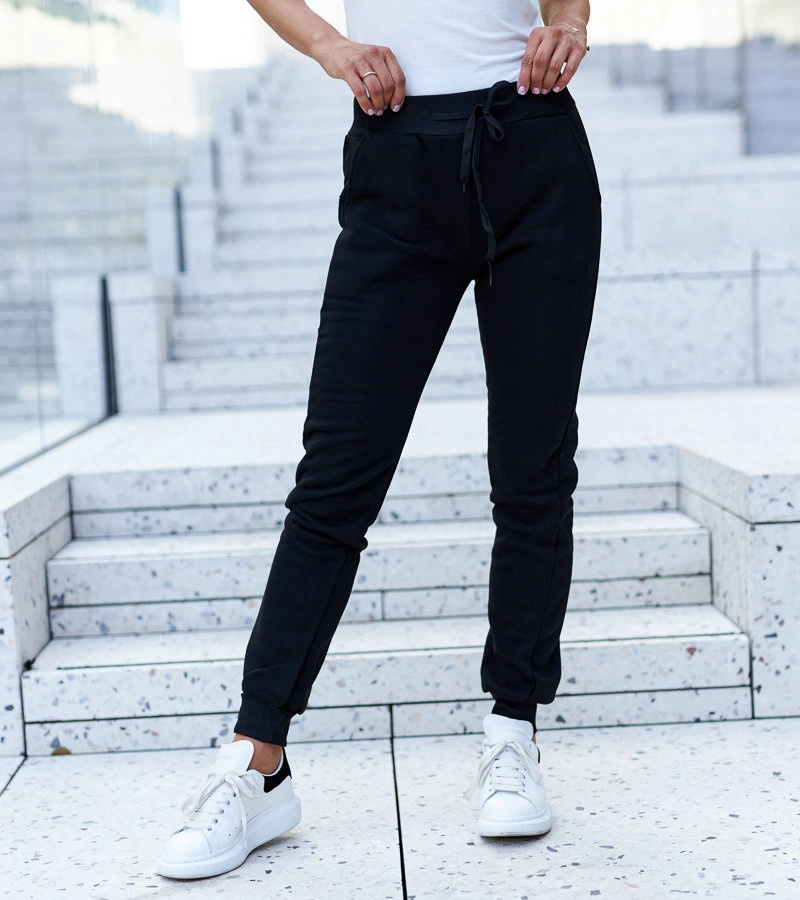 Čierne dámske teplákové nohavice Elvia