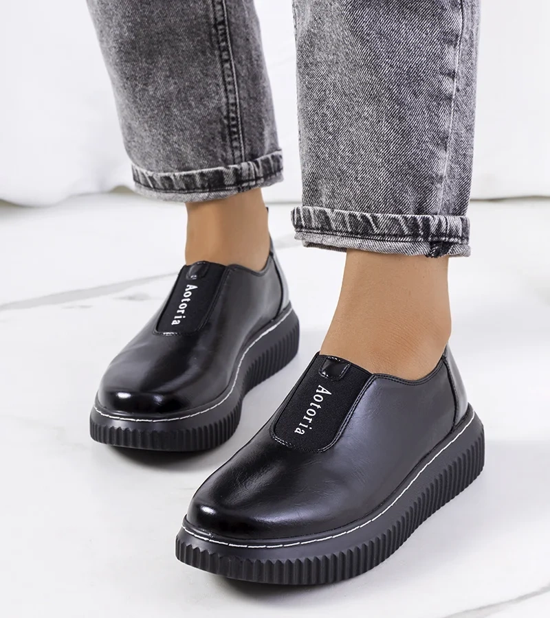 Siddons čierne topánky na platforme