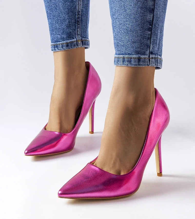 Tmavo ružové metalické vysoké ihlice značky Delis