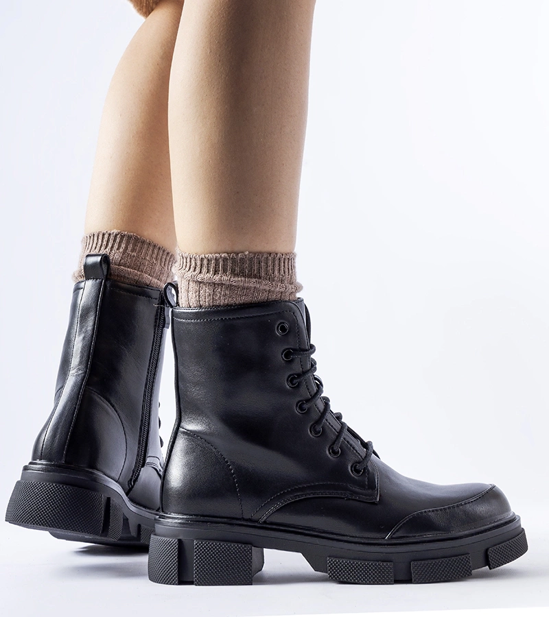 Čierna zateplená pracovná obuv Cunningham