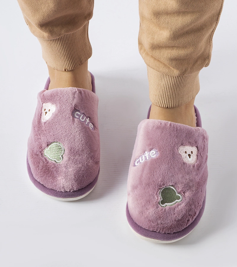 Fialové teplé papuče s roztomilými medveďmi