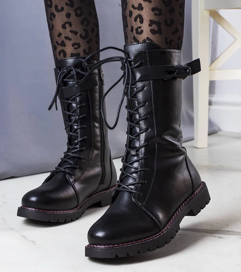 Čierne zateplené trappery Corbi