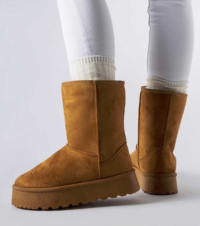 Hnedé vysoké snehule Summit.