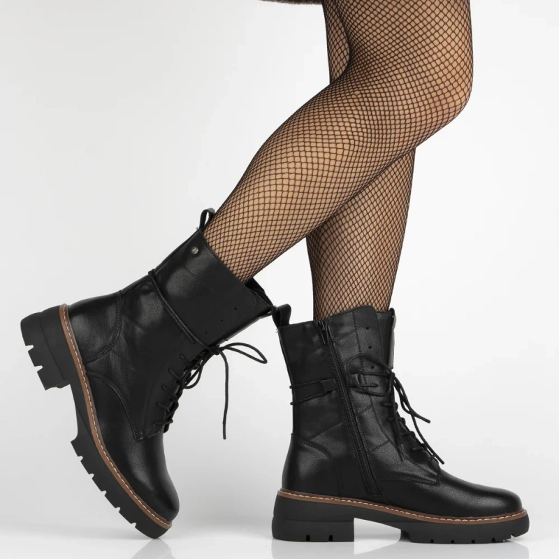 Čierne členkové čižmy z prírodnej kože s hnedou vsadkou Shani