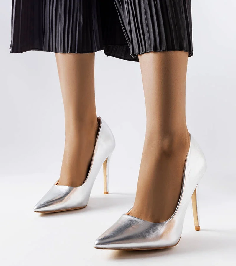 Strieborné metalické ihlice Delis