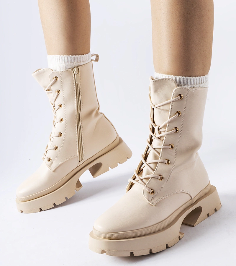 Beige zateplené viazané členkové topánky Aeroporto