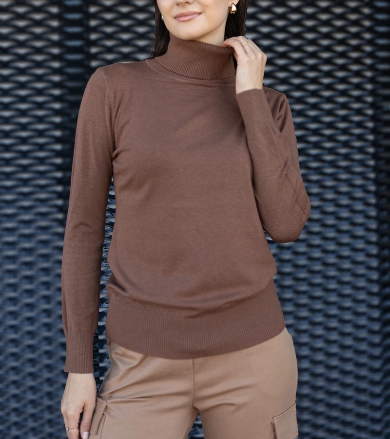 Brúzový golf vo voľnom strihu Nida