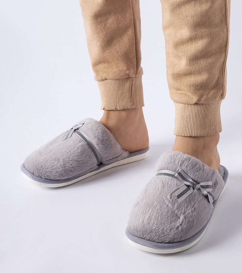 Sivé teplé papuče s mašličkou Antonino