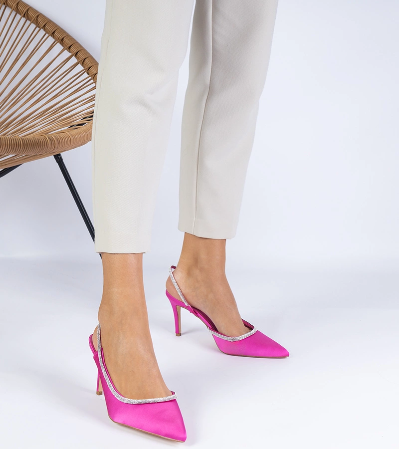 Ružové saténové lodičky s kryštálikmi s otvorenou pätou Mrozzi