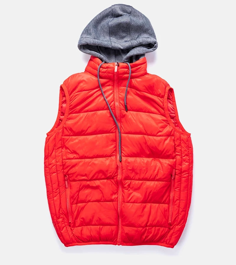 Červená vesta s kapucňou Avar