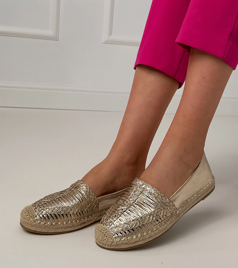 Zlaté ažúrové espadrilky na platforme Zelvira