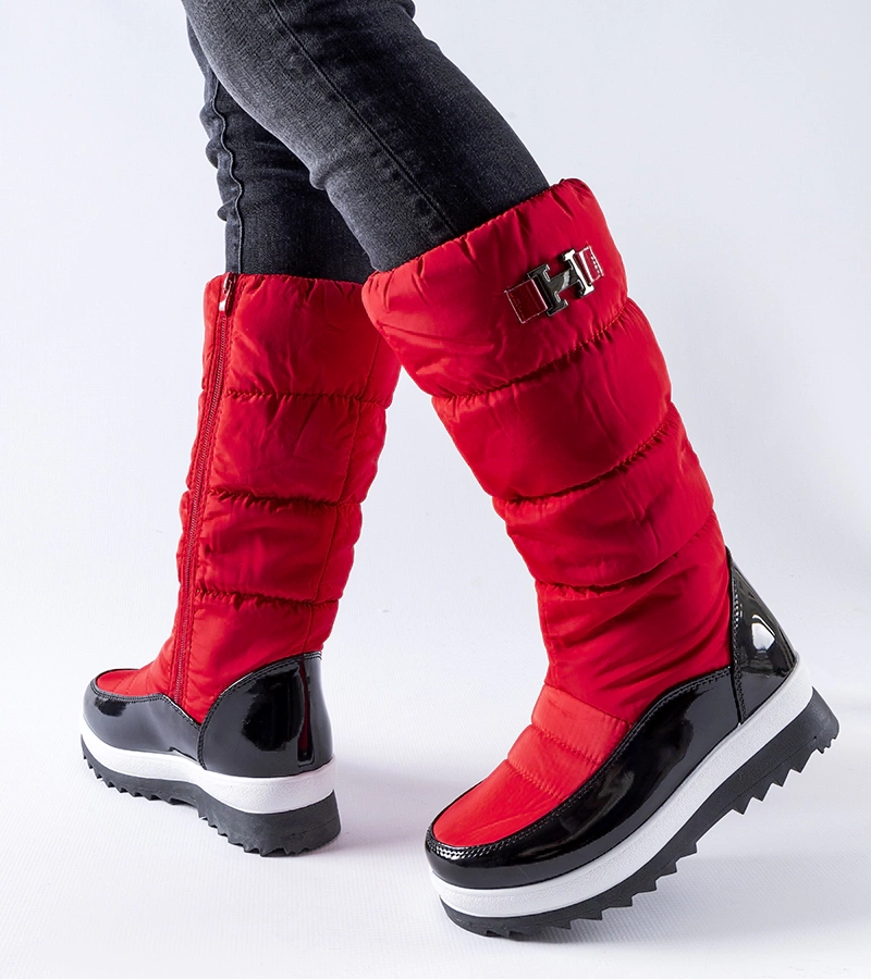 Červené zateplené vysoké snehule Canneto