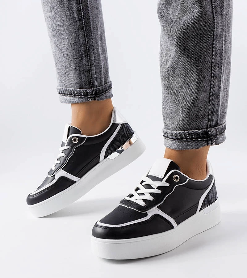 Čierne tenisky na platforme Tooele