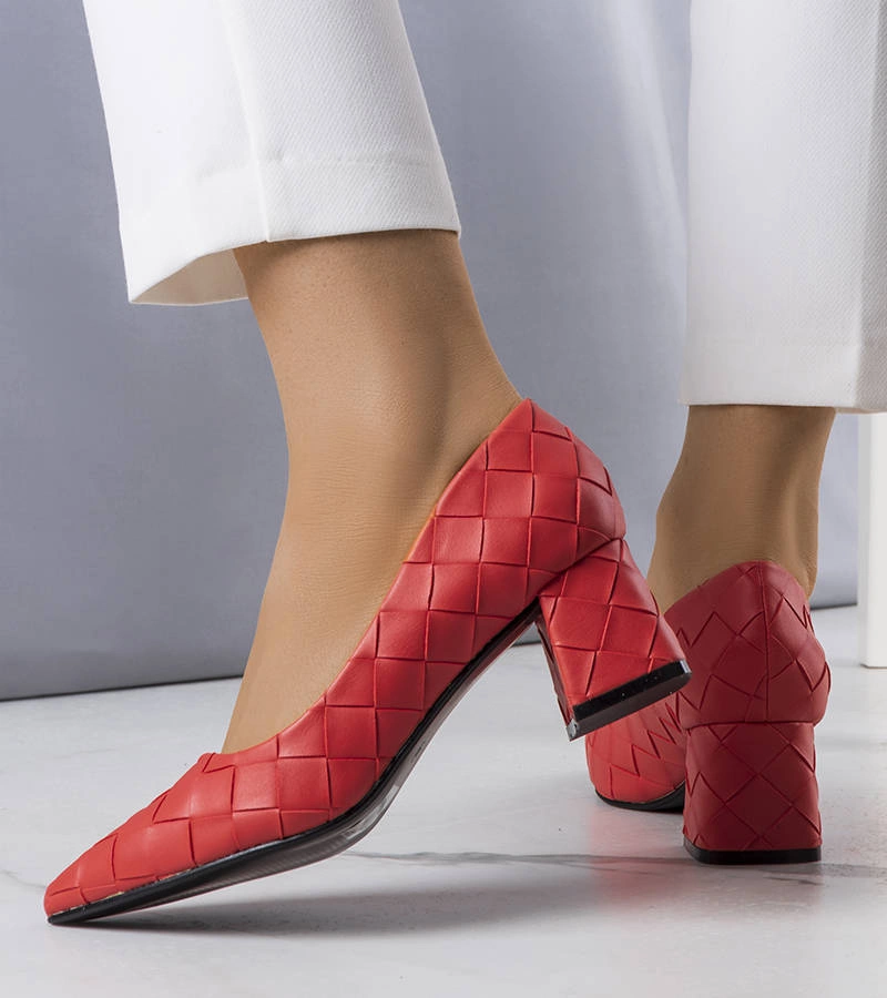 Červené lodičky Migne na podpätku