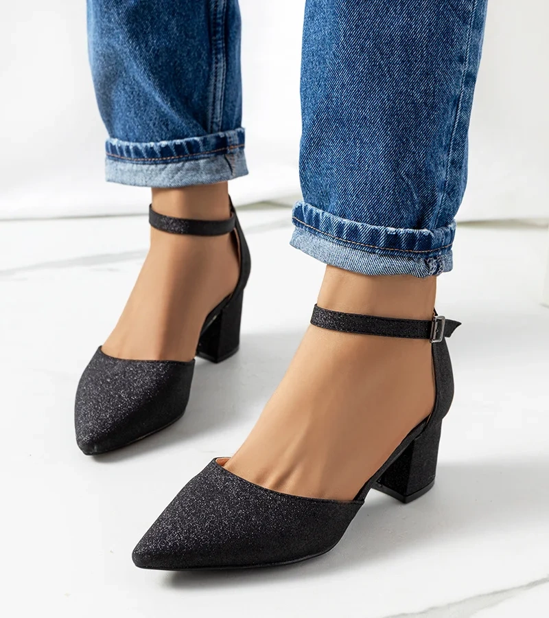 Čierne trblietavé lodičky na podpätku Mawahi