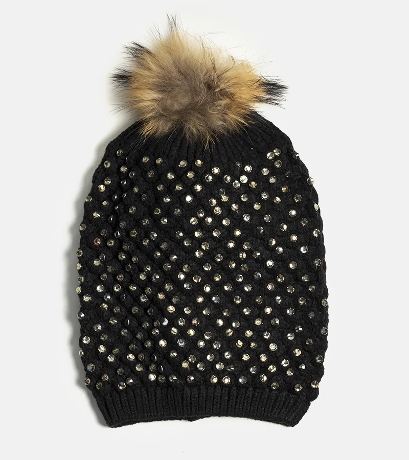 Čierny zirkónový klobúk Kyrie