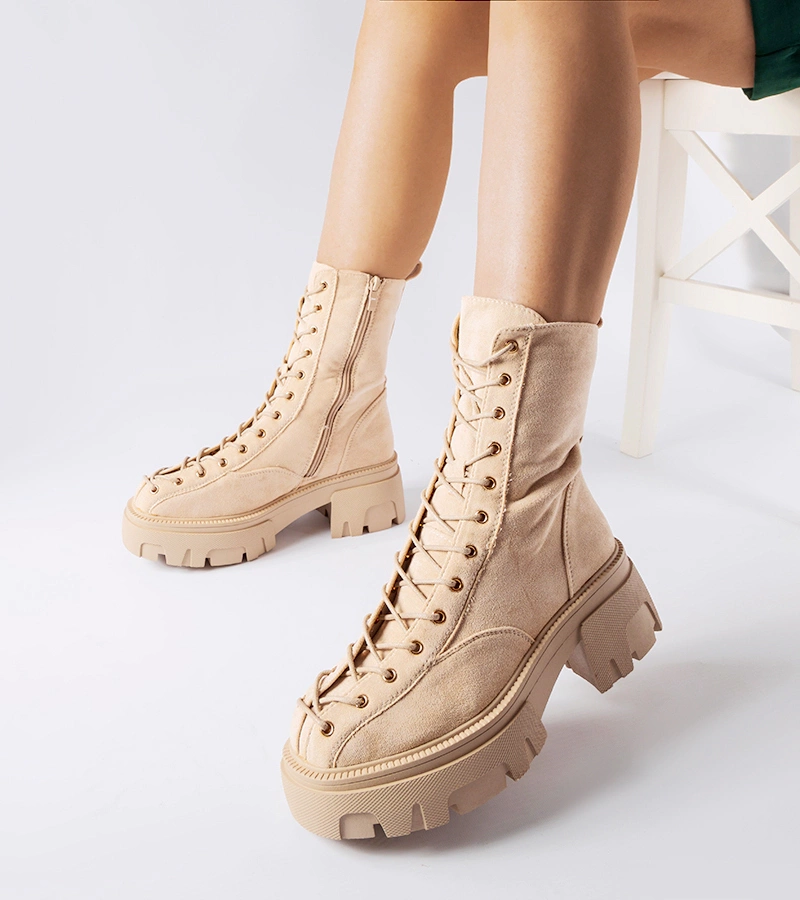 Beige topánky zdobené viazaním Amola